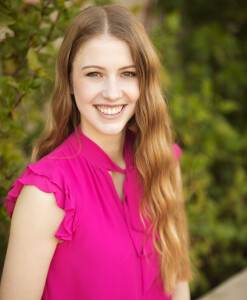 Emma headshot