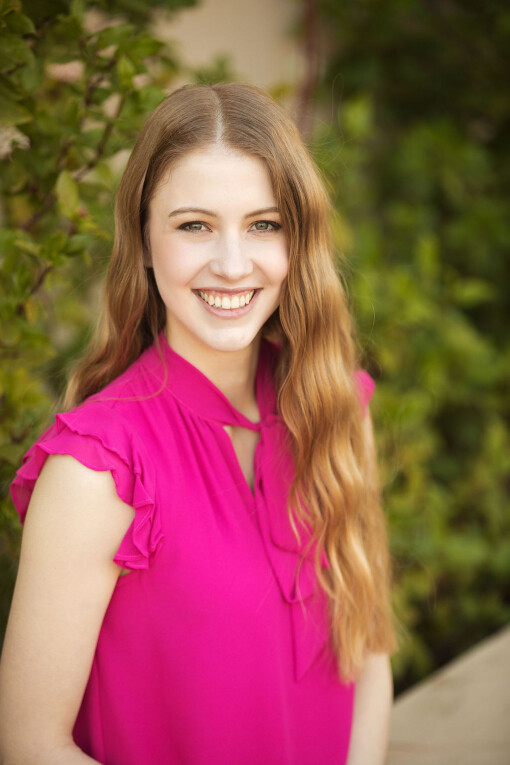 Emma headshot