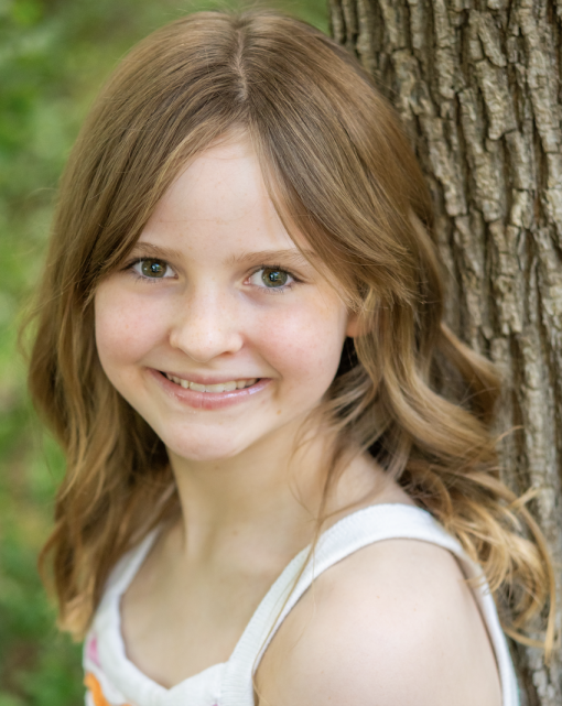Neve cropped headshot